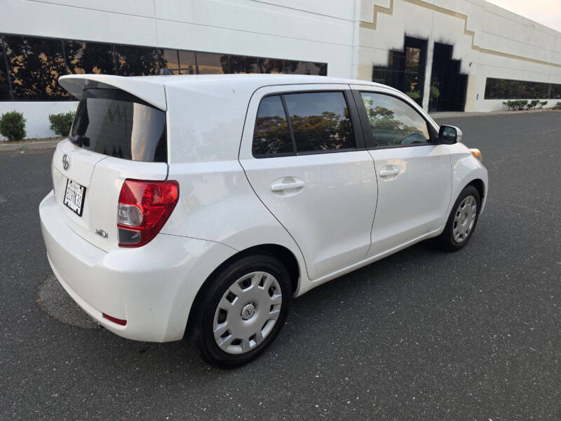 2008 Scion xD
