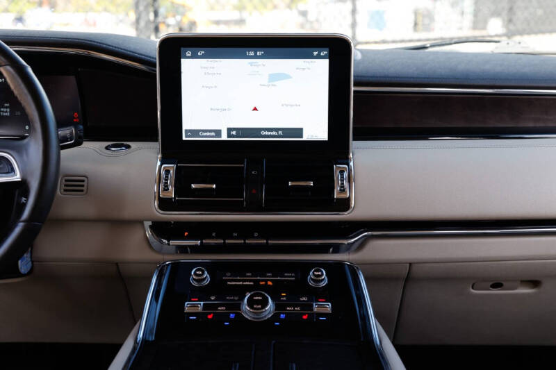 2021 Lincoln Navigator L Reserve