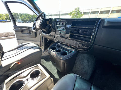 2014 GMC Savana