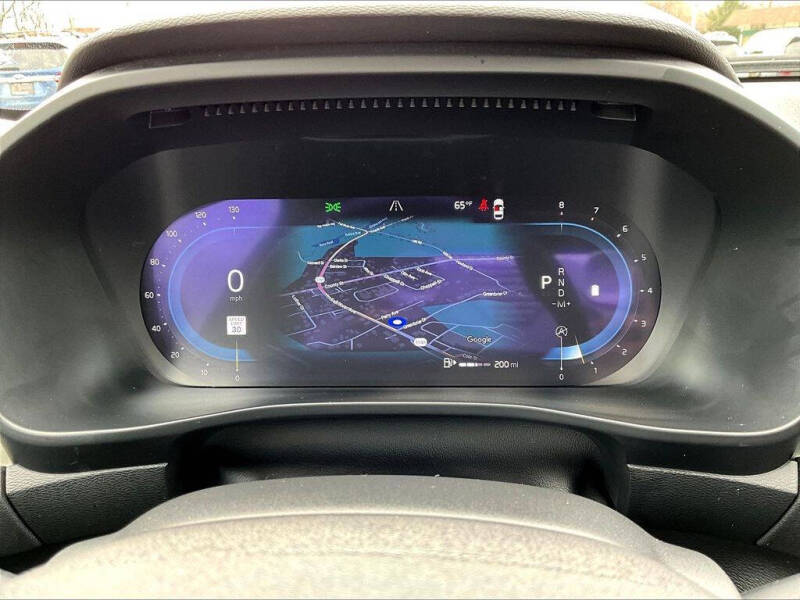 2023 Volvo XC40 B5 Core