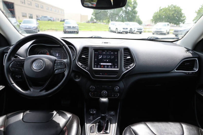 2020 Jeep Cherokee Trailhawk