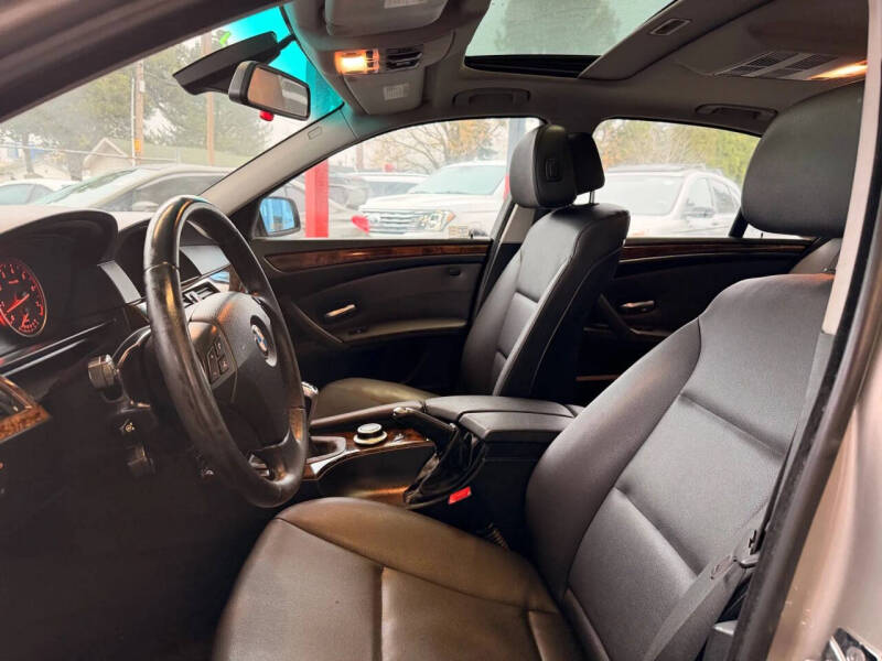 2008 BMW 5 Series 528i