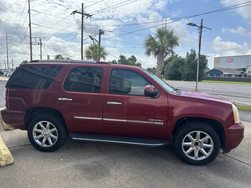 2011 GMC Yukon Denali