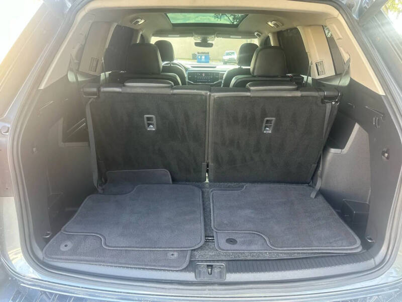 2018 Volkswagen Atlas V6 SEL Premium 4Motion