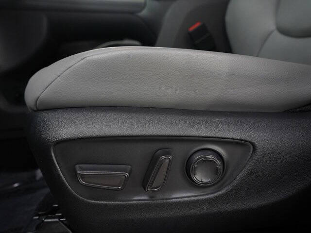 2024 Toyota Sienna XLE 7-Passenger