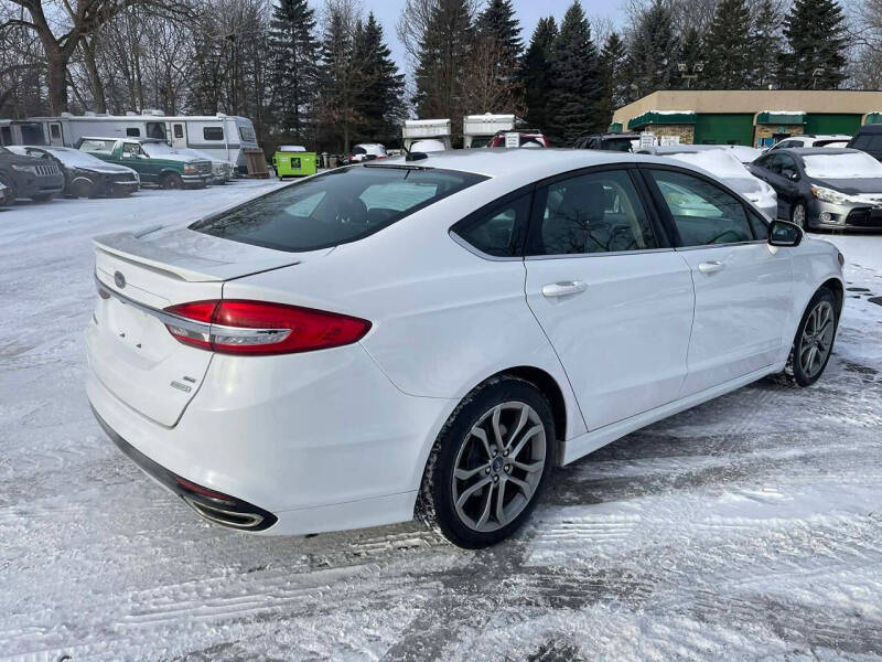 2017 Ford Fusion SE