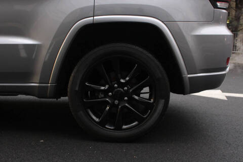 2017 Jeep Grand Cherokee Altitude