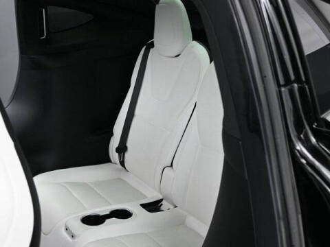 2022 Tesla Model X Plaid