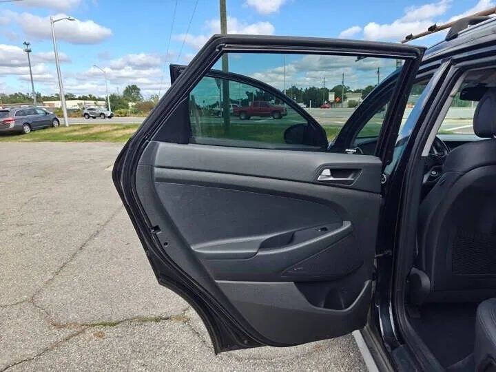 2017 Hyundai Tucson SE Plus