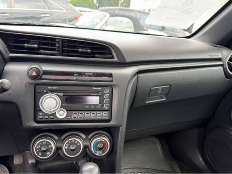 2011 Scion tC
