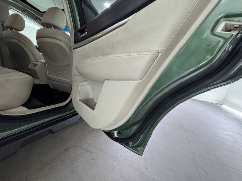 2011 Subaru Outback 2.5i Premium