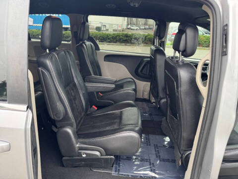 2017 Dodge Grand Caravan SXT