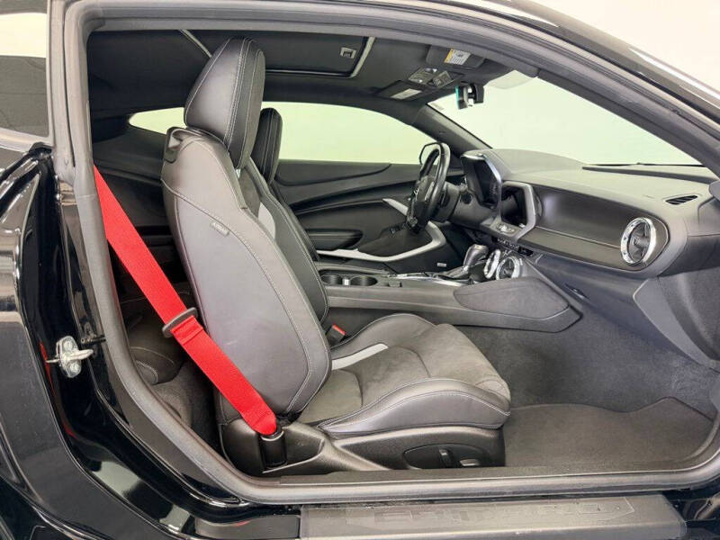 2023 Chevrolet Camaro LT1