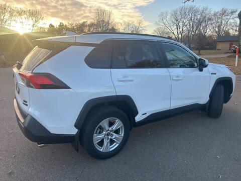 2021 Toyota RAV4 Hybrid XLE