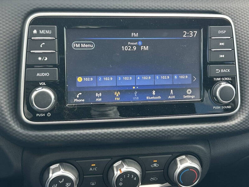 2025 Nissan Kicks Play S