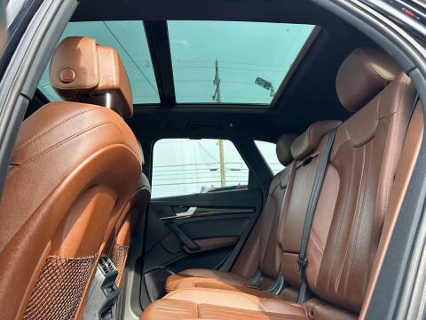 2018 Audi Q5 2.0T quattro Premium Plus
