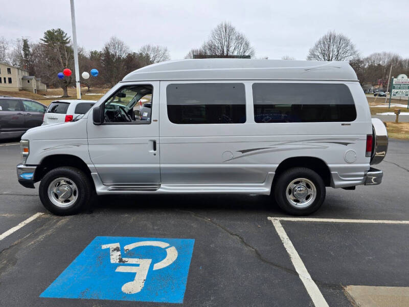 2011 Ford E-Series E-150