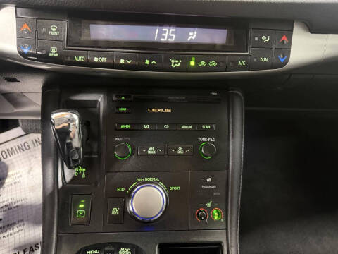 2011 Lexus CT 200h Premium