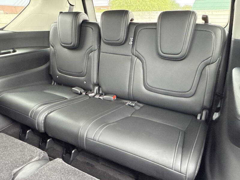 2026 Nissan Armada SV