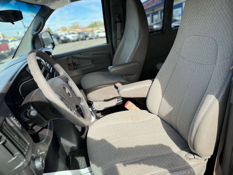 2010 Chevrolet Express LT 3500