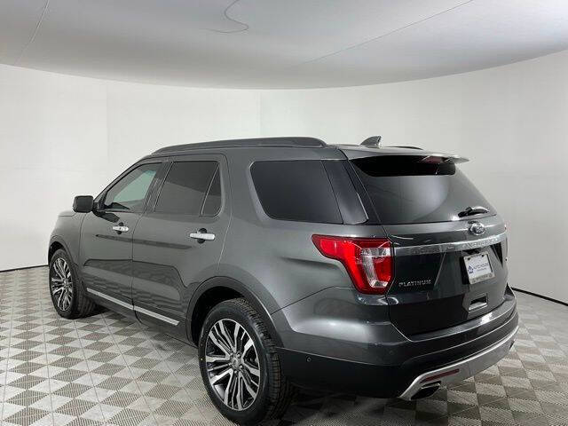 2017 Ford Explorer Platinum