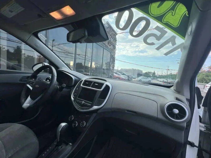 2020 Chevrolet Sonic LT