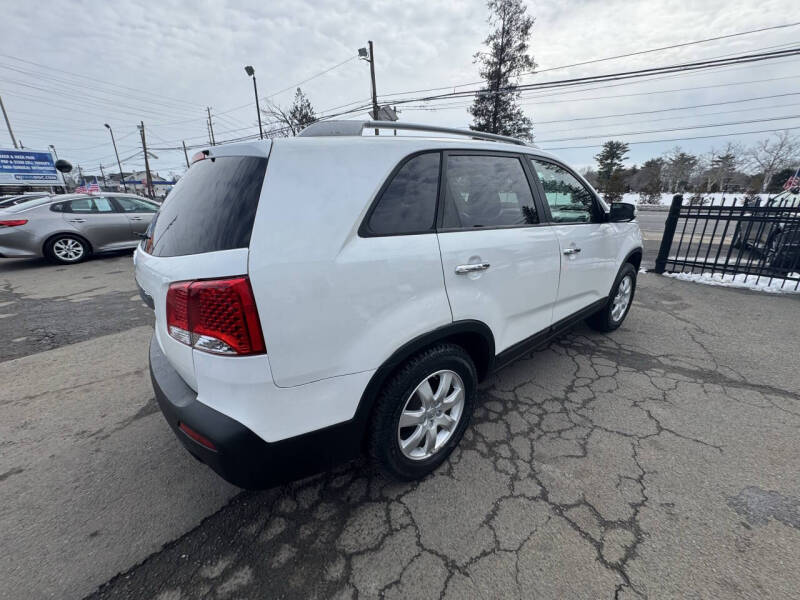 2013 Kia Sorento LX