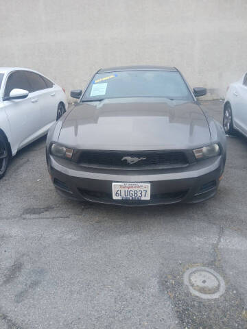 2010 Ford Mustang V6