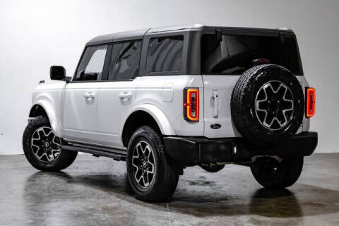 2024 Ford Bronco Outer Banks