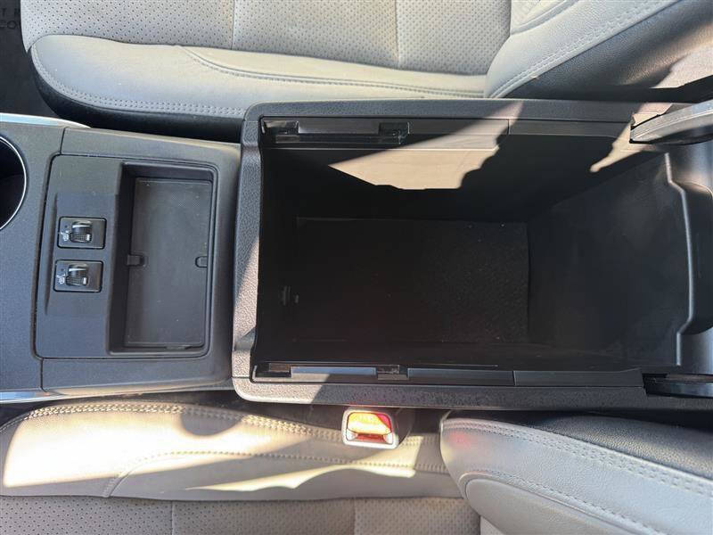 2016 Toyota Camry XLE