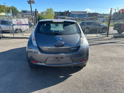 2013 Nissan LEAF