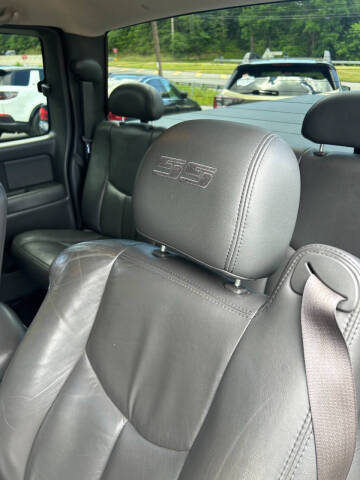 2003 Chevrolet Silverado 1500 SS