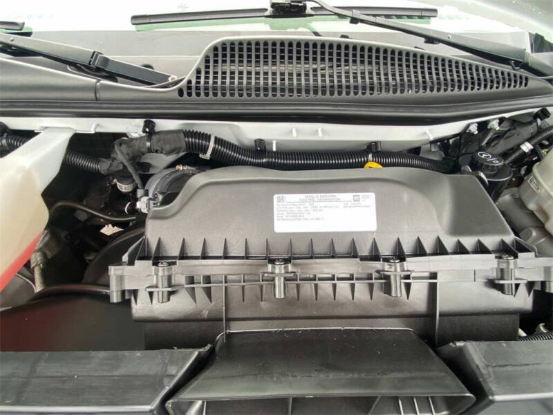 2023 Chevrolet Express 2500