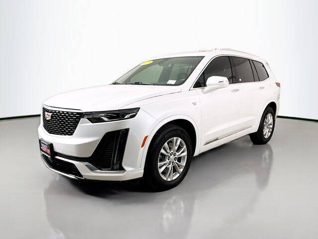 2025 Cadillac XT6 Luxury