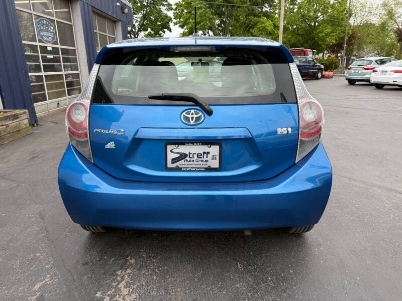 2013 Toyota Prius c One