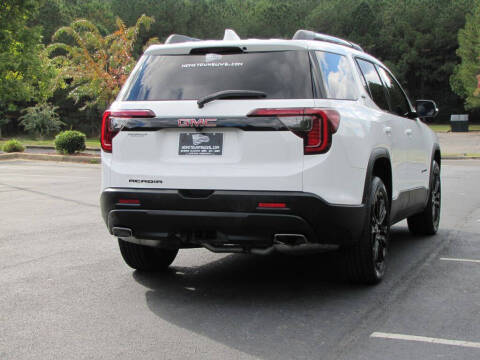 2022 GMC Acadia SLT