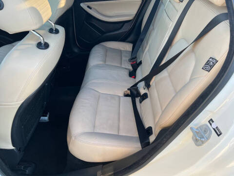 2018 Infiniti QX30 Luxury