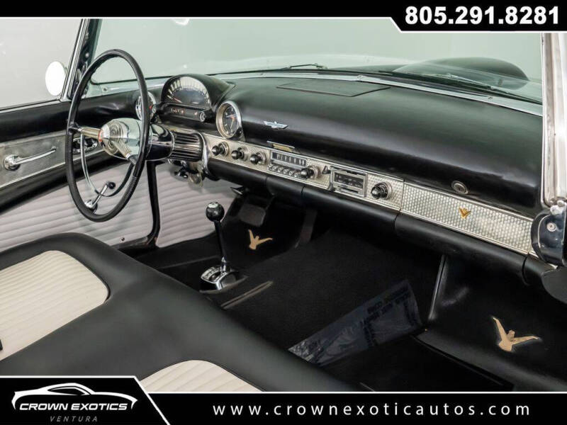 1955 Ford Thunderbird