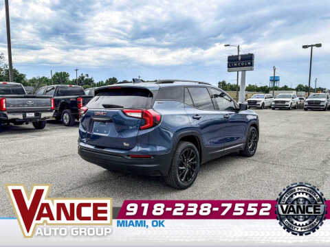2024 GMC Terrain SLT