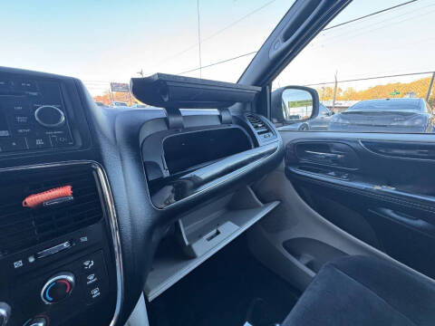 2014 Dodge Grand Caravan SE 30th Anniversary