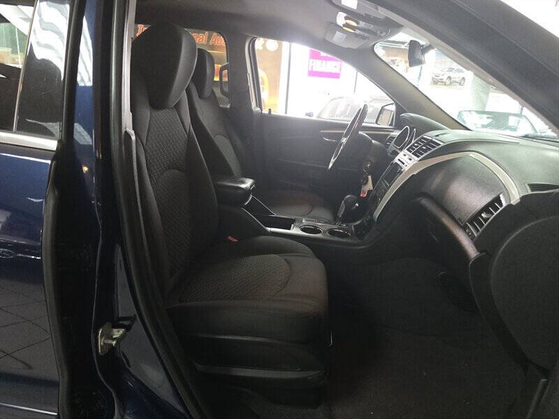 2010 Chevrolet Traverse LT