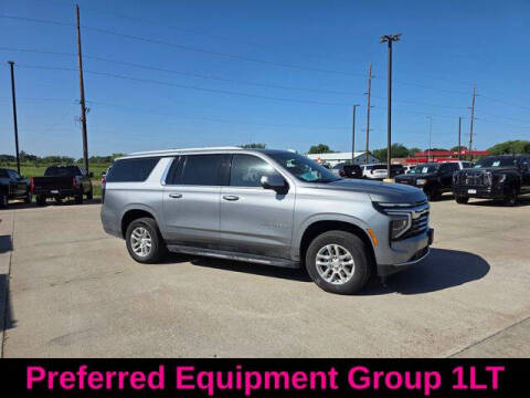 2025 Chevrolet Suburban LT