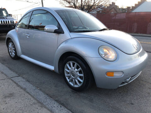 2005 Volkswagen New Beetle for sale at Deleon Mich Auto Sales in Yonkers NY