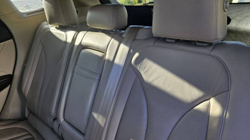 2019 Lincoln MKC Select