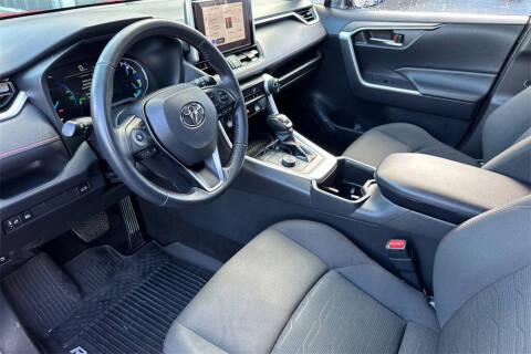 2024 Toyota RAV4 Prime SE