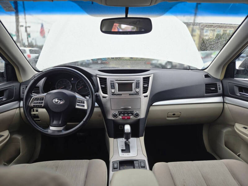 2014 Subaru Outback 2.5i Premium
