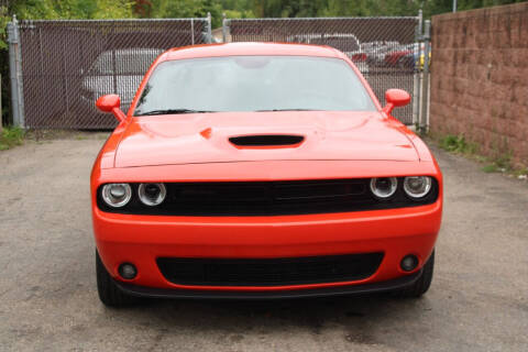 2022 Dodge Challenger SXT