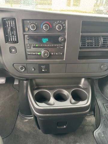 2012 Chevrolet Express LT 2500