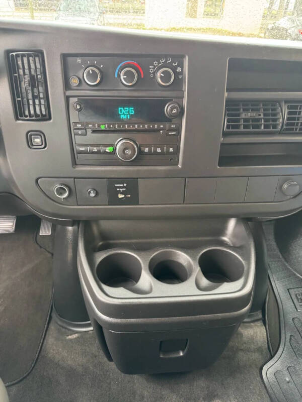 2012 Chevrolet Express LT 2500
