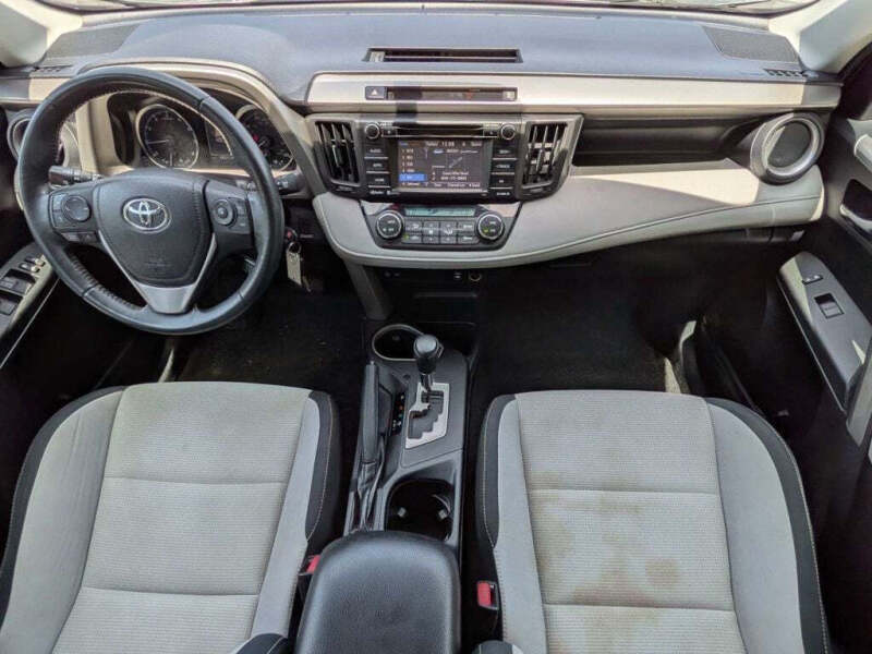 2016 Toyota RAV4 XLE